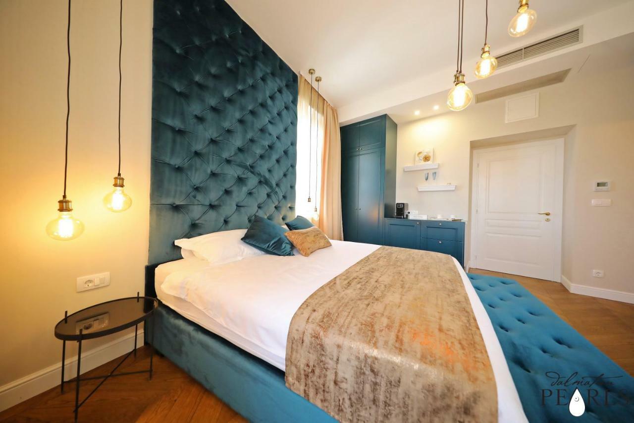 Three Pearls Deluxe Rooms & Studios Zára Kültér fotó