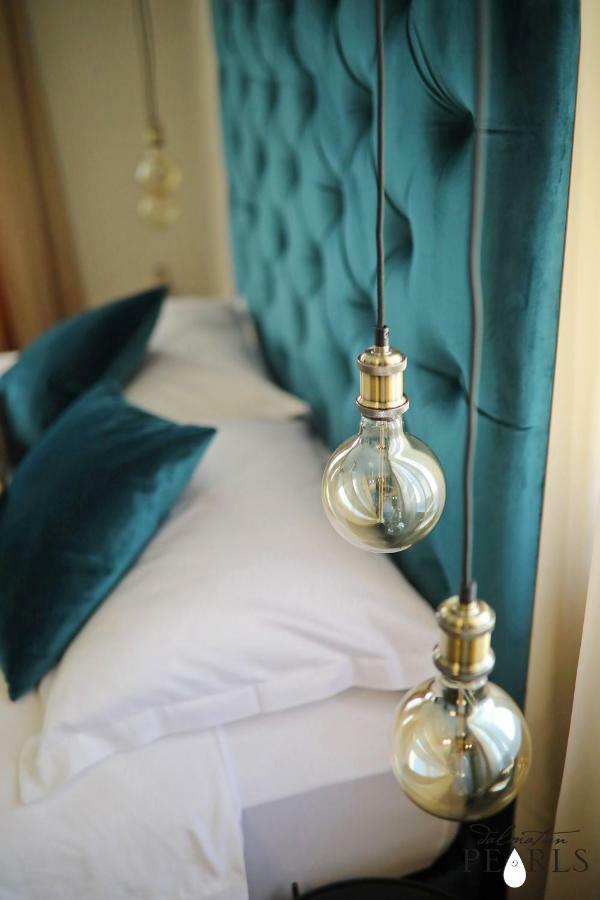 Three Pearls Deluxe Rooms & Studios Zára Kültér fotó